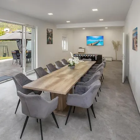 Vikendica Awesome In Imotski