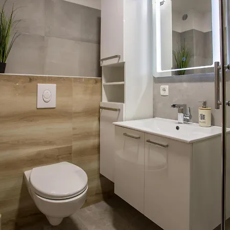 Awesome In Vikendica *