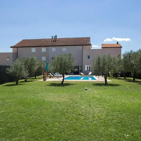 Vikendica Awesome In Imotski